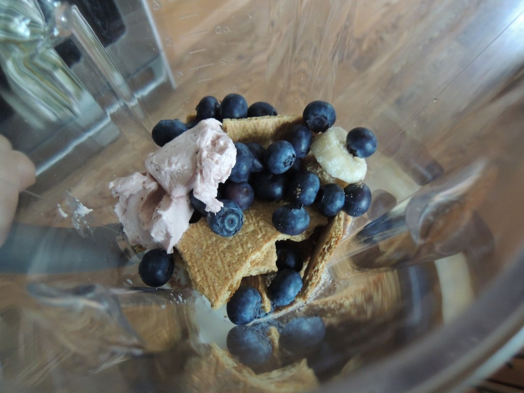 Blueberry Cheesecake Shake