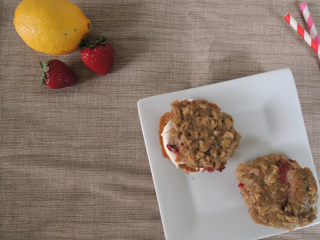 Strawberry Lemonade Sandwich Cookies2