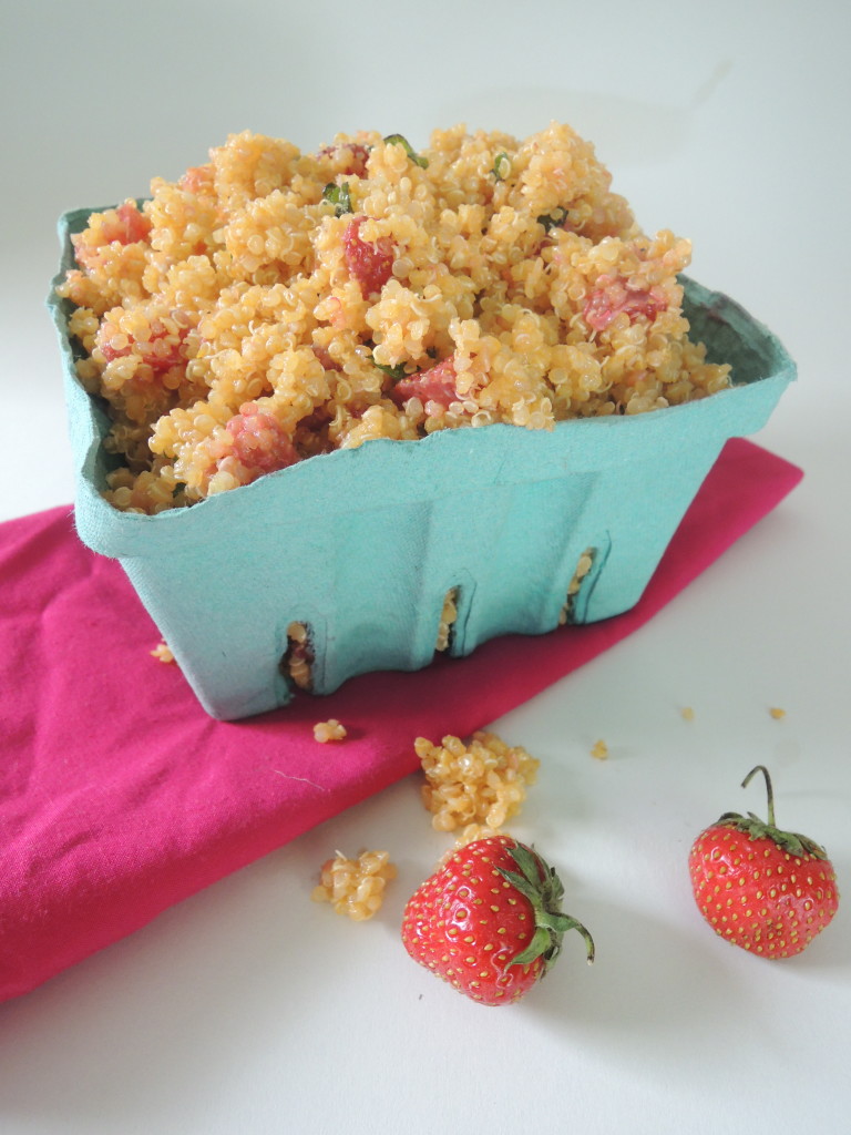 strawberry goat cheese quinoa salad